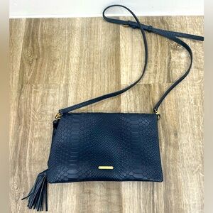 Gigi New York Navy flapover crossbody bag